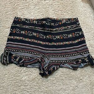 Loft ruffle hem shorts